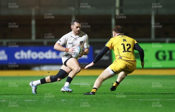 031025 - Dragons RFC v Hollywoodbets Sharks, United Rugby Championship - Jean Smith of Hollywoodbets Sharks takes on Aneurin Owen of Dragons