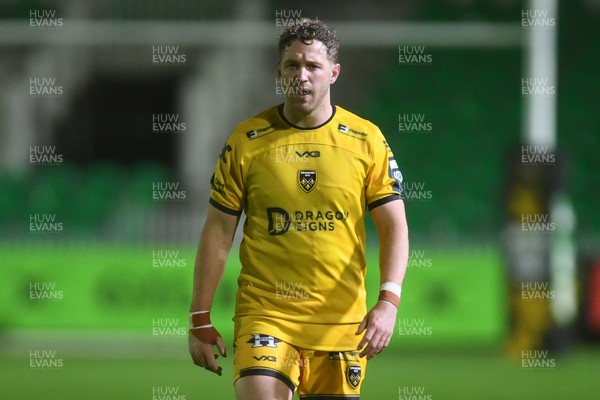 031025 - Dragons RFC v Hollywoodbets Sharks - United Rugby Championship - Angus O'Brien of Dragons