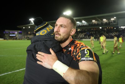 141225 - Dragons RFC v Lyon Olympique Universitaire - European Rugby Challenge Cup - Harri Keddie of Dragons 