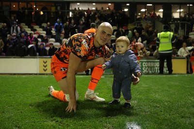 141225 - Dragons RFC v Lyon Olympique Universitaire - European Rugby Challenge Cup - Jared Rosser of Dragons with family at full time