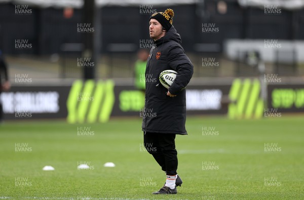 141225 - Dragons RFC v Lyon Olympique Universitaire - European Rugby Challenge Cup - Dragons Coach Matt O�Brien