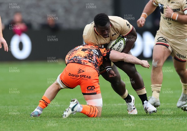 141225 - Dragons RFC v Lyon Olympique Universitaire, EPCR Challenge Cup - Cedate Gomes Sa of Lyon charges forward