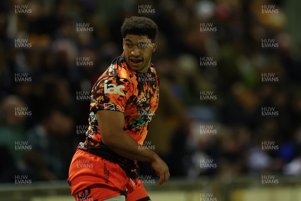 141225 - Dragons RFC v Lyon Olympique Universitaire, EPCR Challenge Cup - Jordan Morris of Dragons