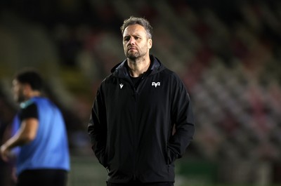 091026 - Dragons RFC v Ospreys - United Rugby Championship - Ospreys Head Coach Mark Jones 