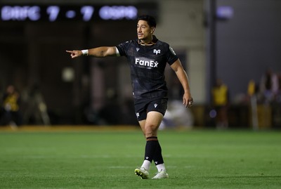 091026 - Dragons RFC v Ospreys - United Rugby Championship - Lalakai Foketi of Ospreys 