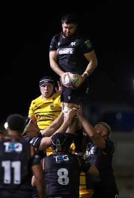 091026 - Dragons RFC v Ospreys - United Rugby Championship - Liam Wright of Ospreys 