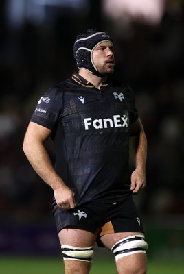 091026 - Dragons RFC v Ospreys - United Rugby Championship - Morgan Morse of Ospreys 
