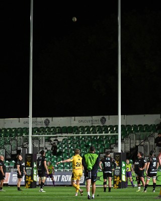 091026 - Dragons RFC v Ospreys - United Rugby Championship - Angus O'Brien of Dragons kicks a penalty