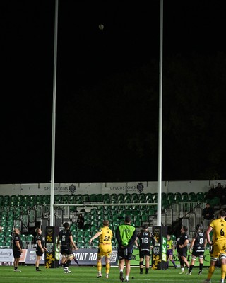 091026 - Dragons RFC v Ospreys - United Rugby Championship - Angus O'Brien of Dragons kicks a penalty