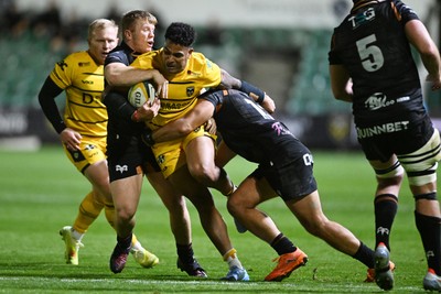 091026 - Dragons RFC v Ospreys - United Rugby Championship - Fetuli Paea of Dragons is challenged by Evardi Boshoff of Ospreys