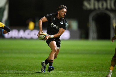 091026 - Dragons RFC v Ospreys - United Rugby Championship - Dan Edwards of Ospreys