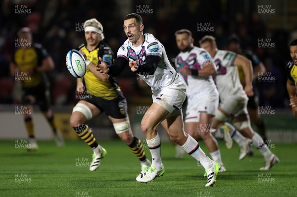 181123 - Dragons RFC v Ospreys - United Rugby Championship - George North of Ospreys 