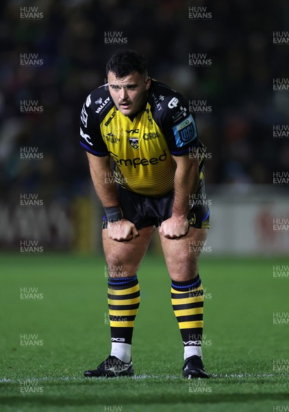 181123 - Dragons RFC v Ospreys - United Rugby Championship - Chris Coleman of Dragons 