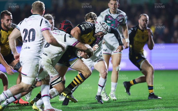 181123 - Dragons RFC v Ospreys, BKT United Rugby Championship - Ollie Griffiths of Dragons drives for the line