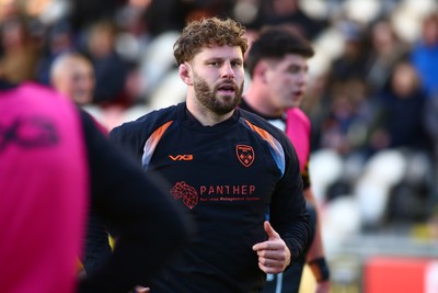 251025 - Dragons RFC v Ospreys - United Rugby Championship - Thomas Young of Dragons warms up before his debut