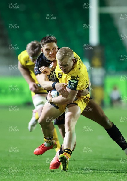251025 - Newport RFC v Ospreys, United Rugby Championship - Tinus de Beer of Dragons is held