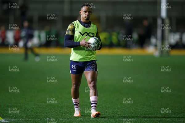 091223 - Dragons RFC v Oyonnax Rugby - EPCR Challenge Cup - Ashton Hewitt of Dragons during the warm up