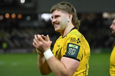 010126 - Dragons RFC v Scarlets - United Rugby Championship - Aaron Wainwright of Dragons at full time