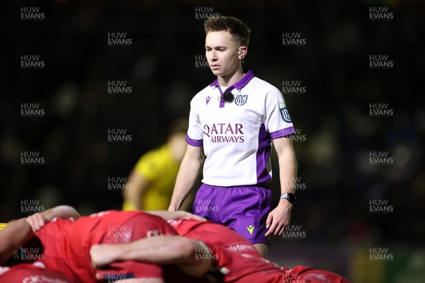 010126 - Dragons RFC v Scarlets - United Rugby Championship - Referee Ben Connor 