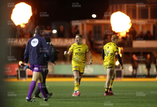 010126 - Dragons RFC v Scarlets - United Rugby Championship - Angus O'Brien of Dragons celebrates at full time