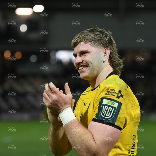 010126 - Dragons RFC v Scarlets - United Rugby Championship - Aaron Wainwright of Dragons at full time