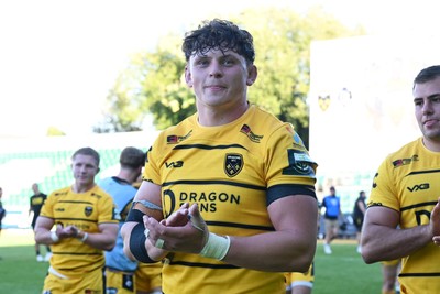 031026 - Dragons RFC v Scarlets - United Rugby Championship - Ryan Woodman of Dragons at full time