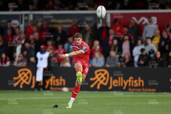 130925 - Dragons RFC v Scarlets - Pre Season Friendly - Joe Hawkins of Scarlets kicks the conversion