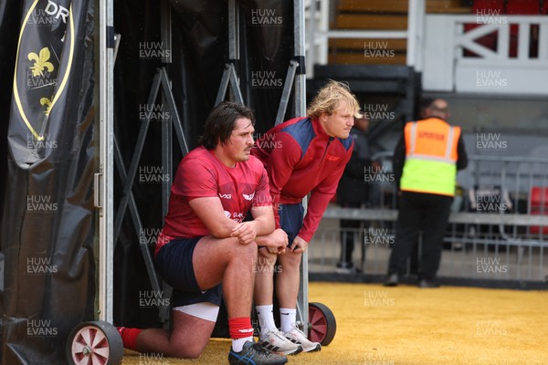 130925 - Dragons RFC v Scarlets - Preseason Friendly - Archer Holz and Blair Murray of Scarlets watch from the tunnel