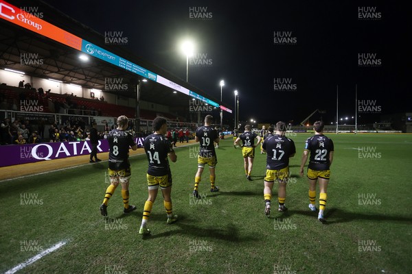 220325 - Dragons RFC v Ulster - United Rugby Championship - Dragons thank the fans at full time