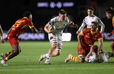 161026 - Dragons RFC v USA Perpignan - European Rugby Challenge Cup - Barny Langton-Cryer of Dragons makes a break