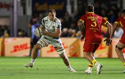 161026 - Dragons RFC v USA Perpignan - European Rugby Challenge Cup - Ben Carter of Dragons 