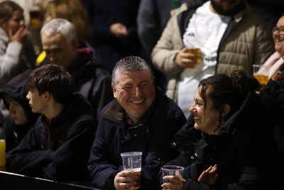 161026 - Dragons RFC v USA Perpignan - European Rugby Challenge Cup - Fans