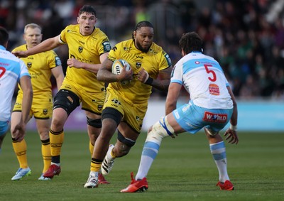 170426 - Dragons v Vodacom Bulls - United Rugby Championship - Levi Douglas of Dragons is tackled by Ruan Nortje of Bulls 