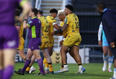 170426 - Dragons v Vodacom Bulls - United Rugby Championship - Fine Inisi of Dragons celebrates scoring a try with team mates