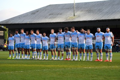 170426 - Dragons RFC v Vodacom Bulls - United Rugby Championship - Bulls line up for a moments silence before the match
