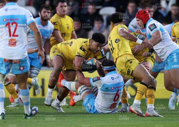 170426 - Dragons v Vodacom Bulls - United Rugby Championship - Fetuli Paea of Dragons 