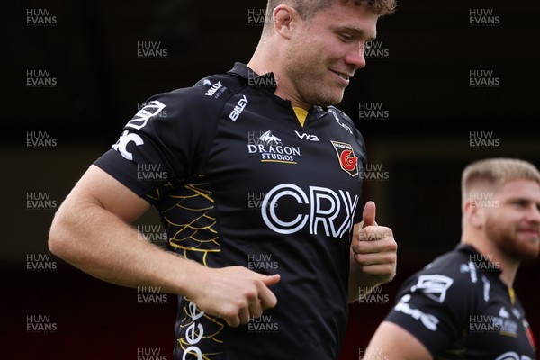 190921 - Dragons Rugby Kit Launch - Will Rowlands