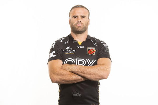 200921 - Dragons Rugby Squad - Jamie Roberts