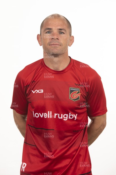 290920 - Dragons Rugby Squad - Gordon Ross
