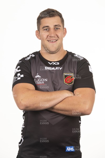 290920 - Dragons Rugby Squad - Huw Taylor