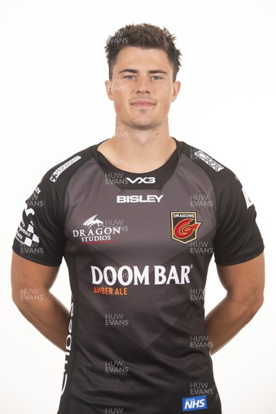 290920 - Dragons Rugby Squad - Jared Rosser