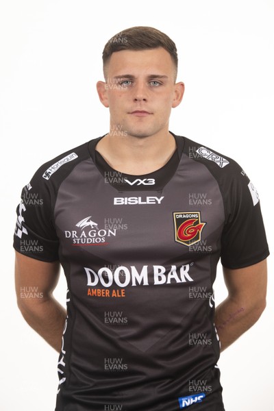 290920 - Dragons Rugby Squad - Lennon Greggains