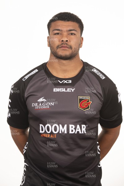 290920 - Dragons Rugby Squad - Leon Brown