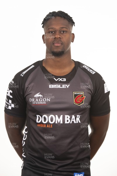 290920 - Dragons Rugby Squad - Max Williams