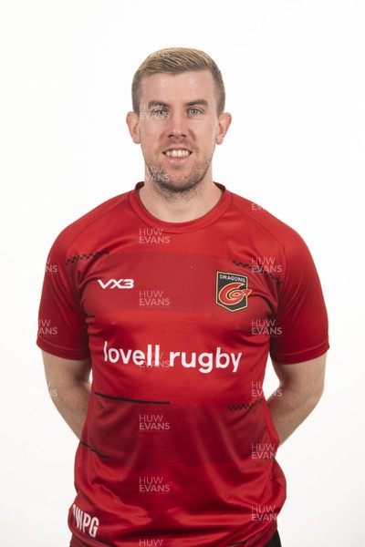 290920 - Dragons Rugby Squad - Owen Griffiths
