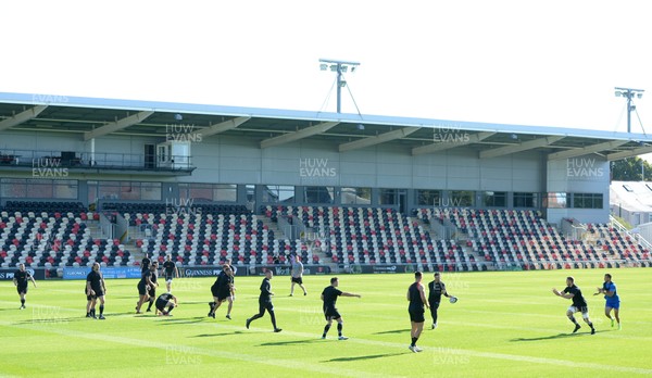 010917 - Dragons Rugby Training - Players train at Rodney Parade during training