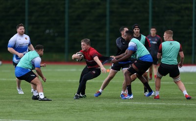 081019 - Dragons Rugby Training - Tyler Morgan during training