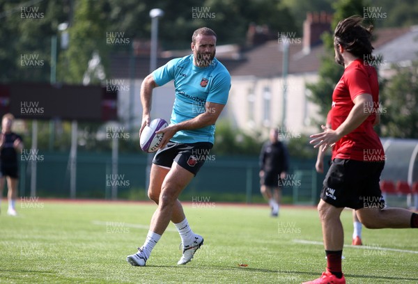170920 - Dragons Rugby Training - Jamie Roberts during training before their clash with Bristol in the European Challenge Cu tomorrow (18th September)
