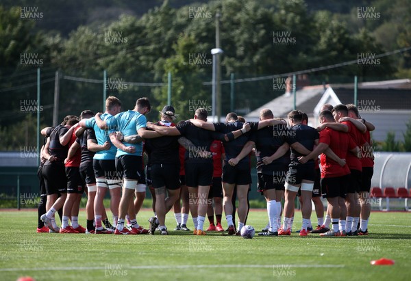 170920 - Dragons Rugby Training - Team huddle during training before their clash with Bristol in the European Challenge Cu tomorrow (18th September)