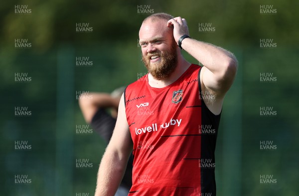 170920 - Dragons Rugby Training - Joe Davies during training before their clash with Bristol in the European Challenge Cu tomorrow (18th September)